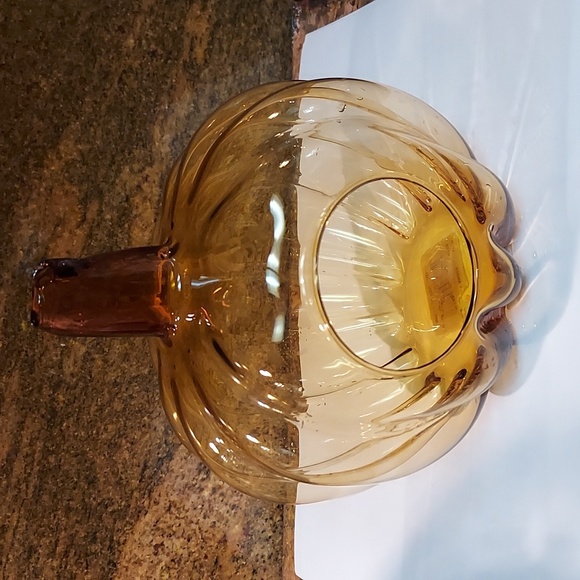 Amber art glass pumpkin votive candle holder - Picture 1 of 6